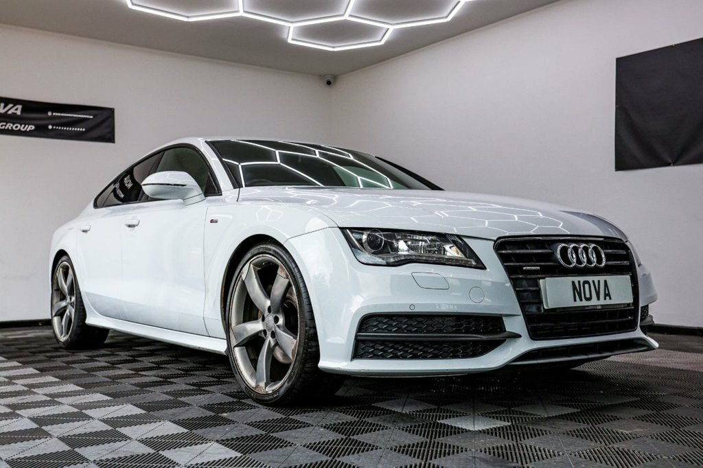 Audi A7 3L Black Edition White #3