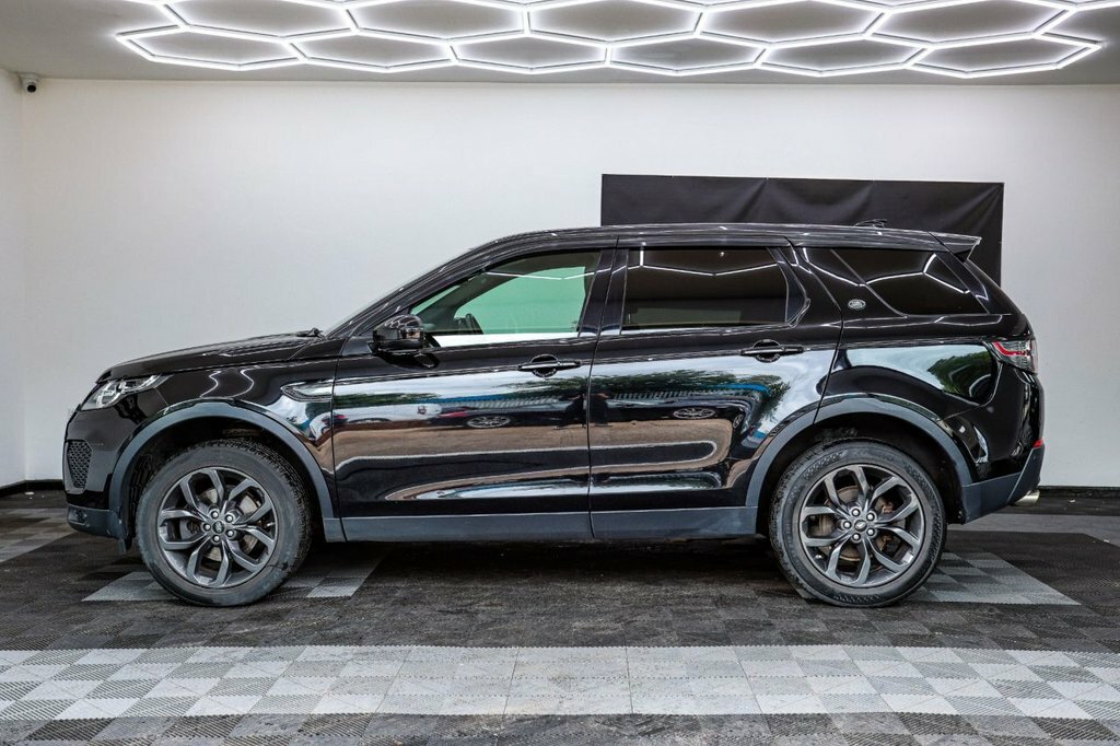 Land Rover Discovery Sport 2L Landmark NX19MVE Black #6