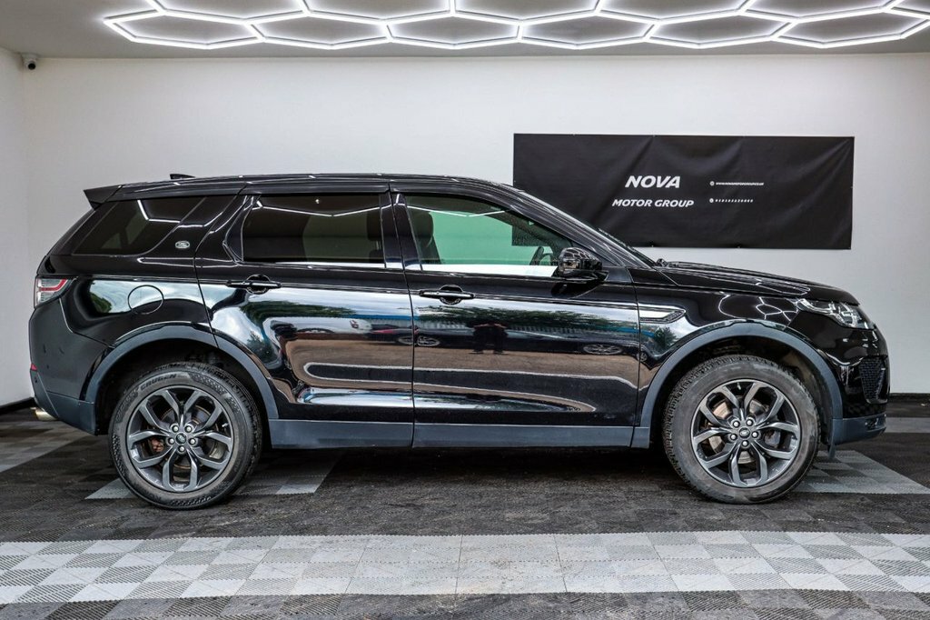 Land Rover Discovery Sport 2L Landmark NX19MVE Black #5