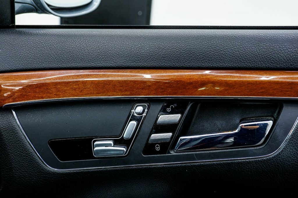 Mercedes-Benz S Class Black #30