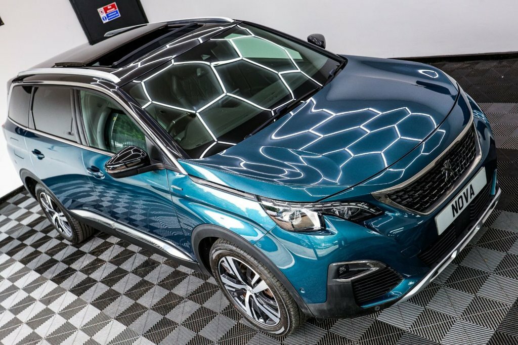 Peugeot 5008 1.2L Gt Line Green #4