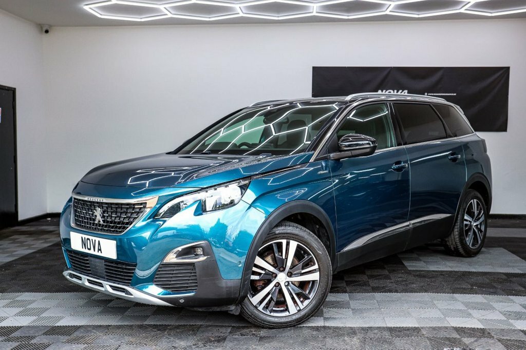 Peugeot 5008 1.2L Gt Line Green #2