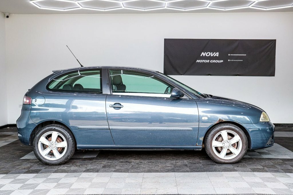 Seat Ibiza 1.2L Reference Sport Grey #4