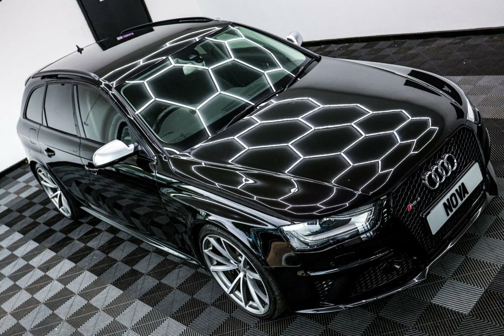 Audi RS4 Avant 4.2L Null Black #4