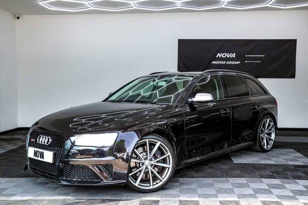 Audi RS4 Avant 4.2L Null Black #2