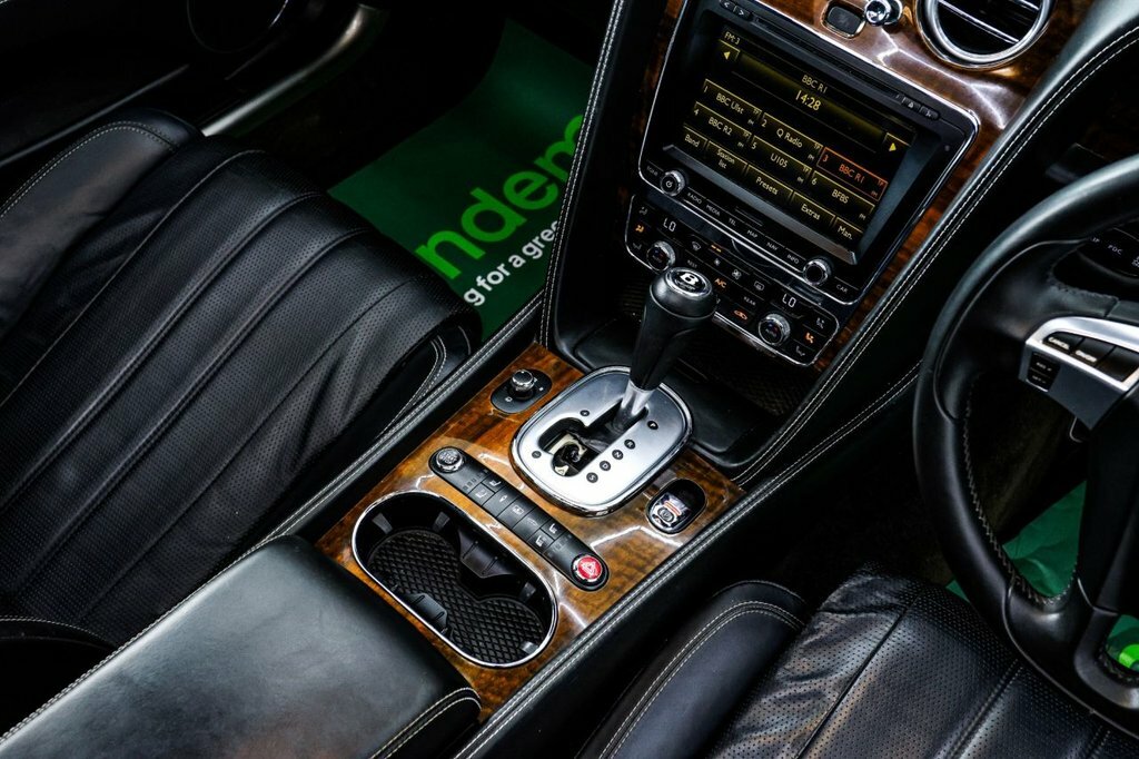 Bentley Flying Spur 6.0 W12 Mulliner Saloon 616 Bhp Grey #48