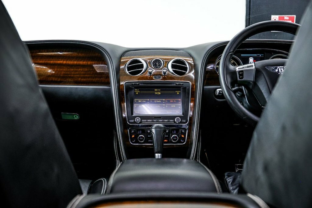 Bentley Flying Spur 6.0 W12 Mulliner Saloon 616 Bhp Grey #41