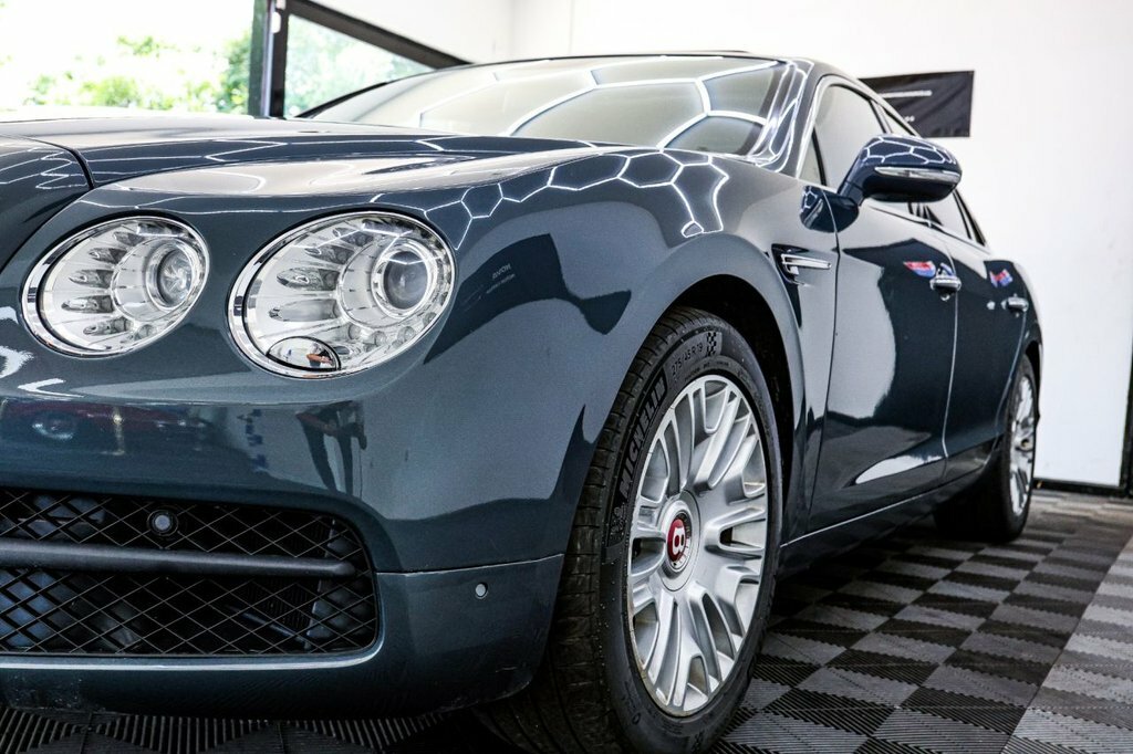 Bentley Flying Spur Saloon Grey #5