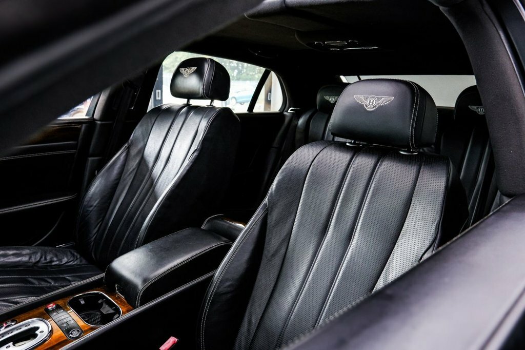 Bentley Flying Spur 6.0 W12 Mulliner Saloon 616 Bhp Grey #35