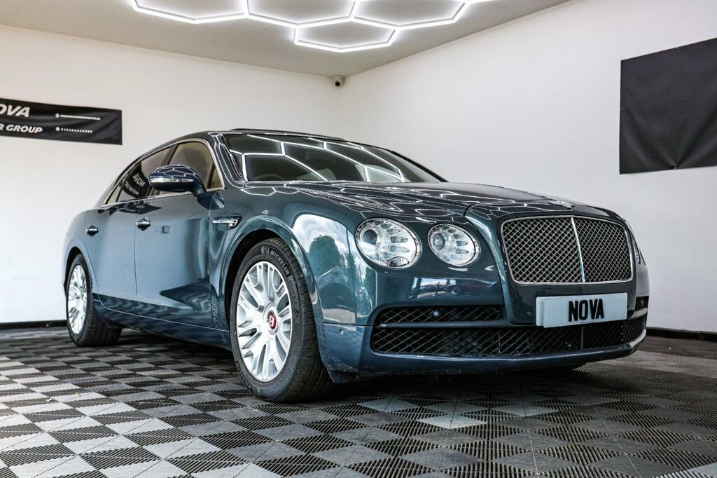 Bentley Flying Spur Saloon Grey #3
