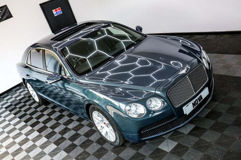Bentley Flying Spur Saloon Grey #4