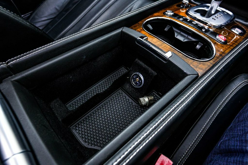 Bentley Flying Spur 6.0 W12 Mulliner Saloon 616 Bhp Grey #66