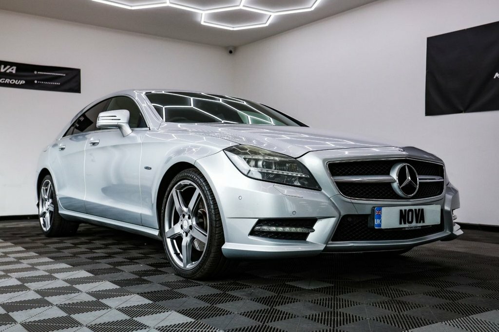 Mercedes-Benz CLS 3L Sport Silver #3