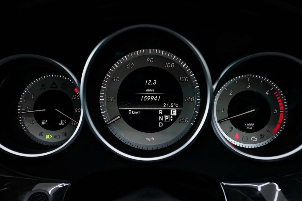 Mercedes-Benz CLS Cls350 Cdi Blueefficiency Silver #40