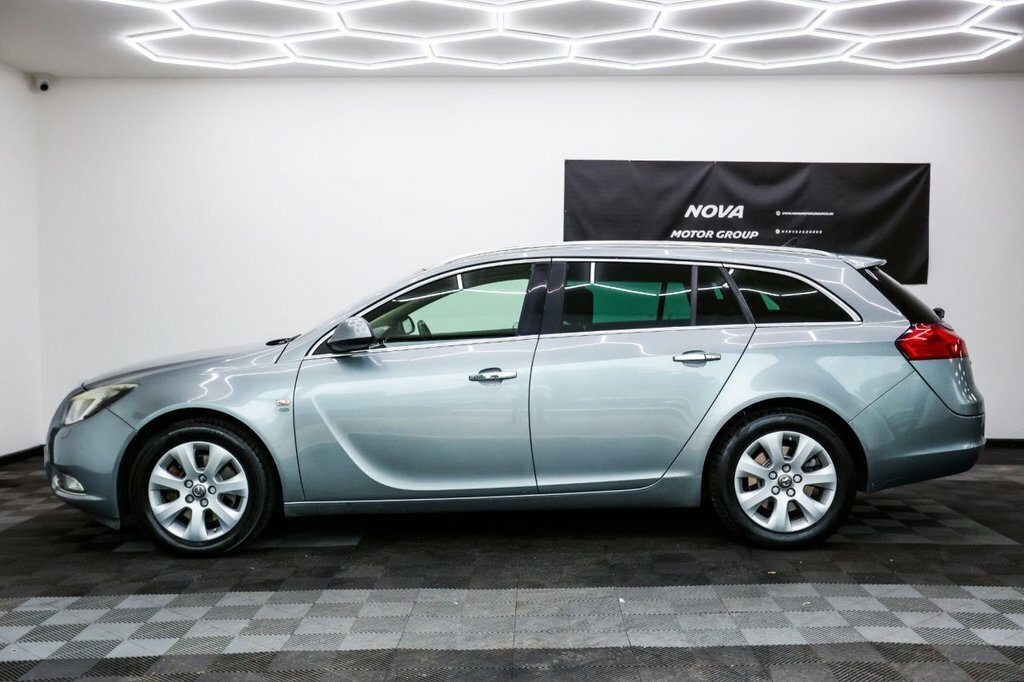 Vauxhall Insignia 2L Elite Nav VN62OFL Silver #5