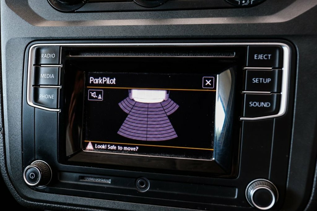 Volkswagen Caddy Mpv Black #41