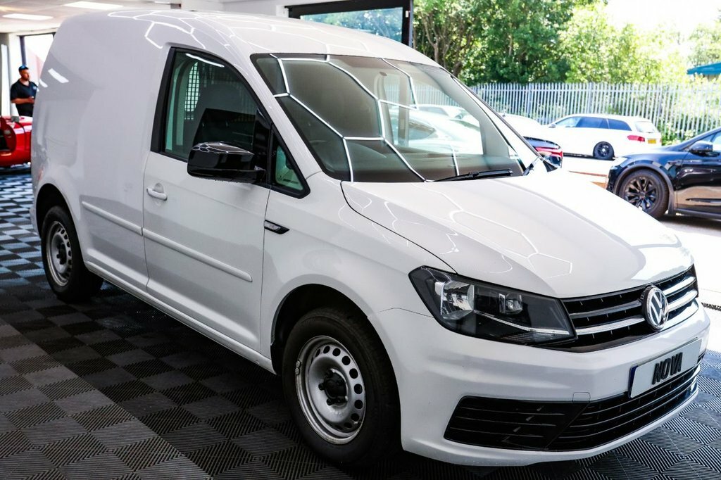Volkswagen Caddy Mpv Black #8