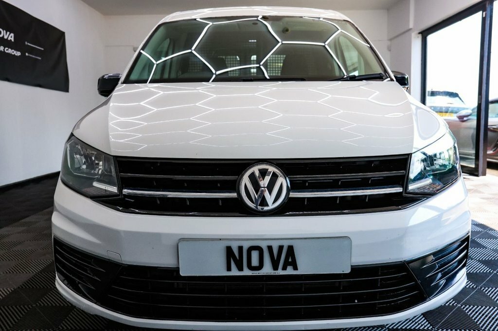 Volkswagen Caddy Mpv Black #7