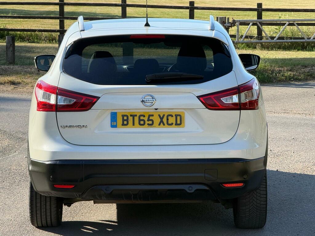 Nissan Qashqai 1.2 Dig-t Tekna Xtron 2Wd Euro 6 Ss BT65XCD White #6
