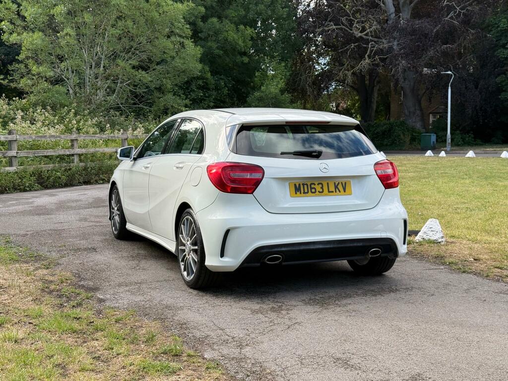Mercedes-Benz A Class 1.5 A180 Cdi Amg Sport Euro 5 Ss MD63LKV White #3