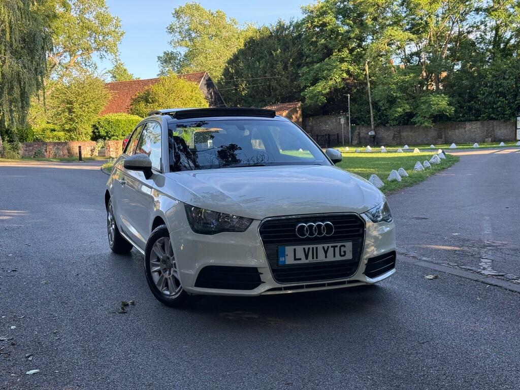 Audi A1 Se White #5