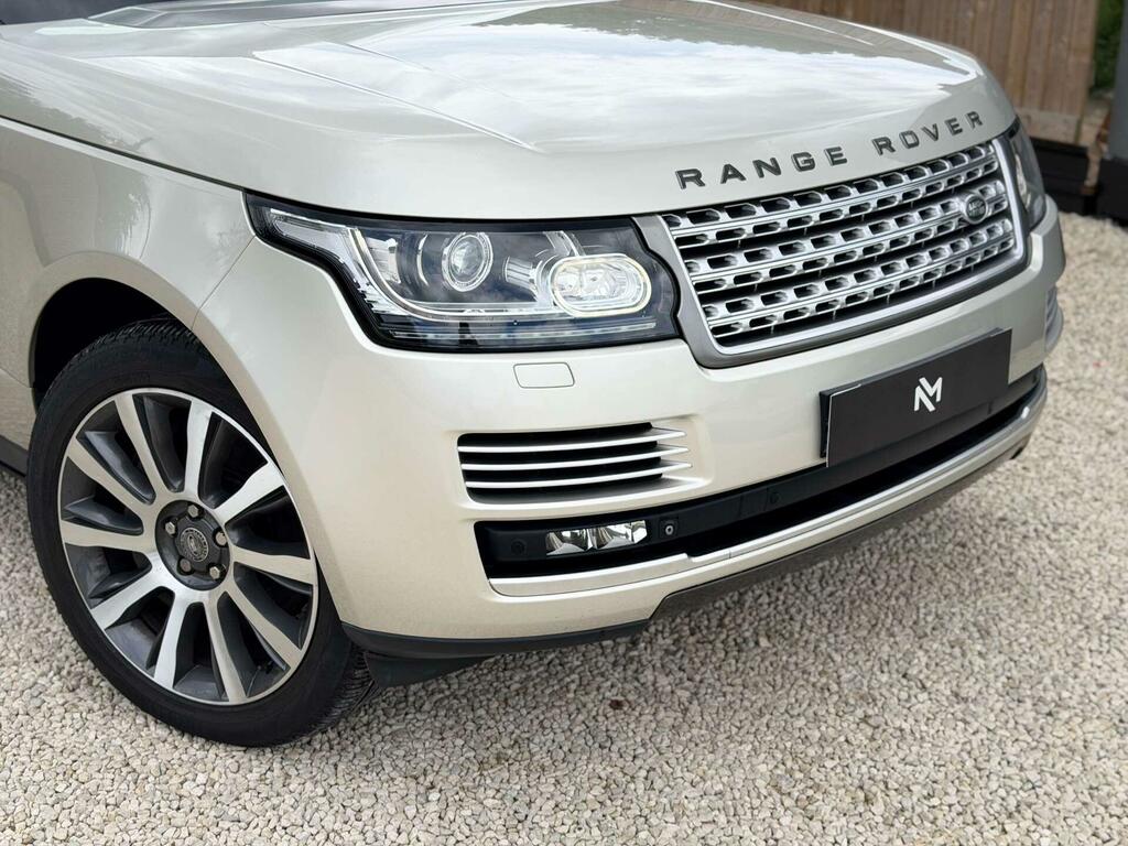 Land Rover Range Rover Autobiography Gold #2