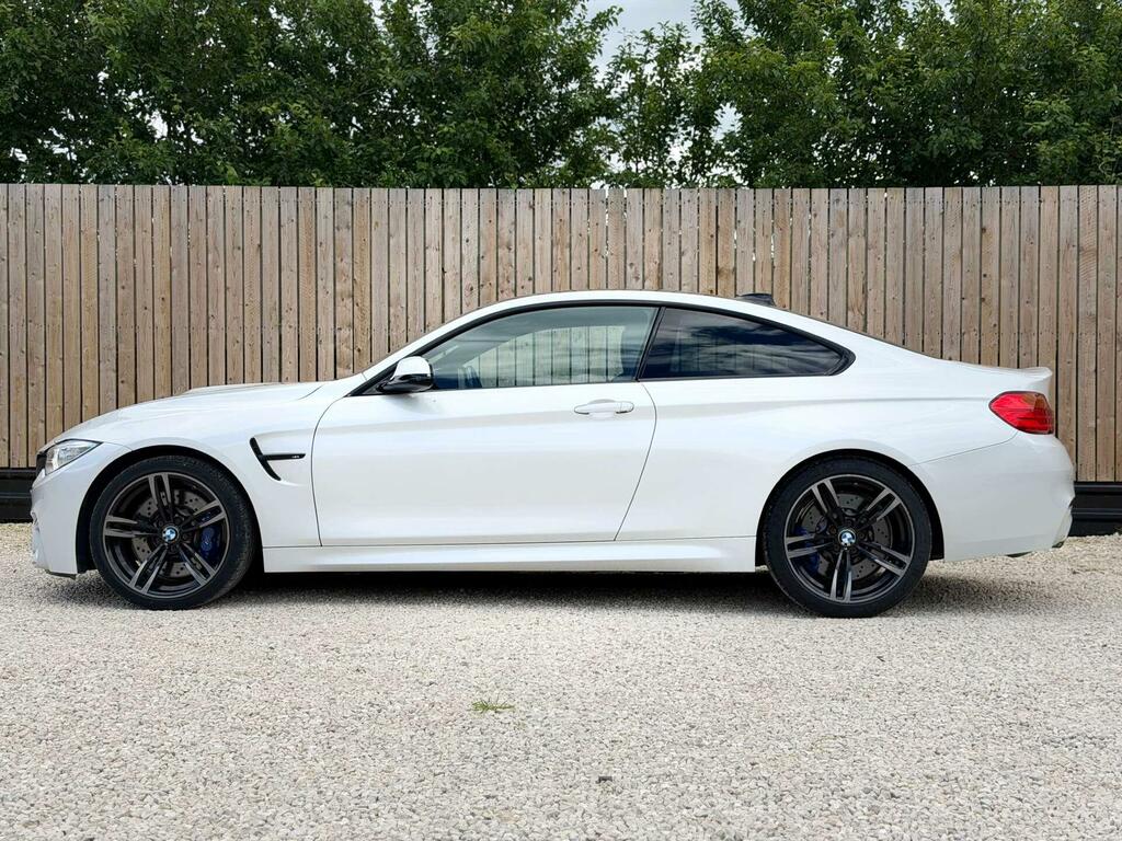 BMW M4 3.0 Biturbo Coupe Dct Black #10