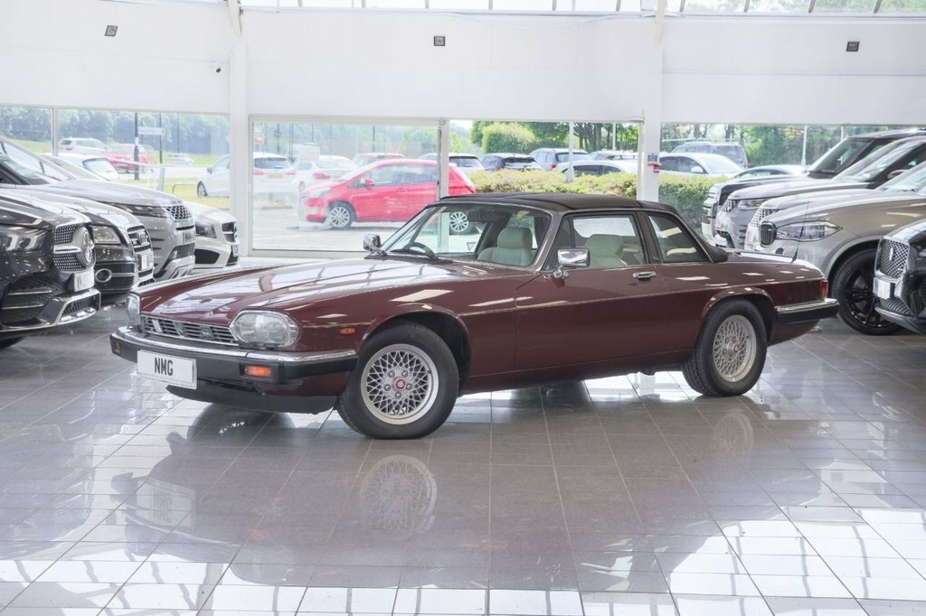 Jaguar XJS 5.3L Null Red