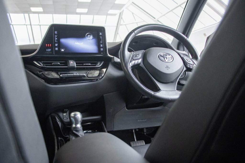 Toyota C-Hr 1.2L Excel YE68FEN Grey #2