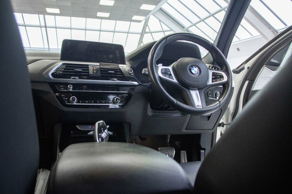 BMW X3 3L Null YY69KZC White #2