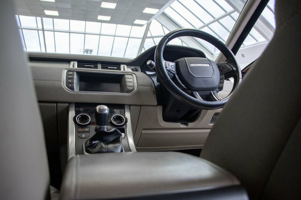 Land Rover Range Rover Evoque 2.2L Pure NV13NVF Red #2