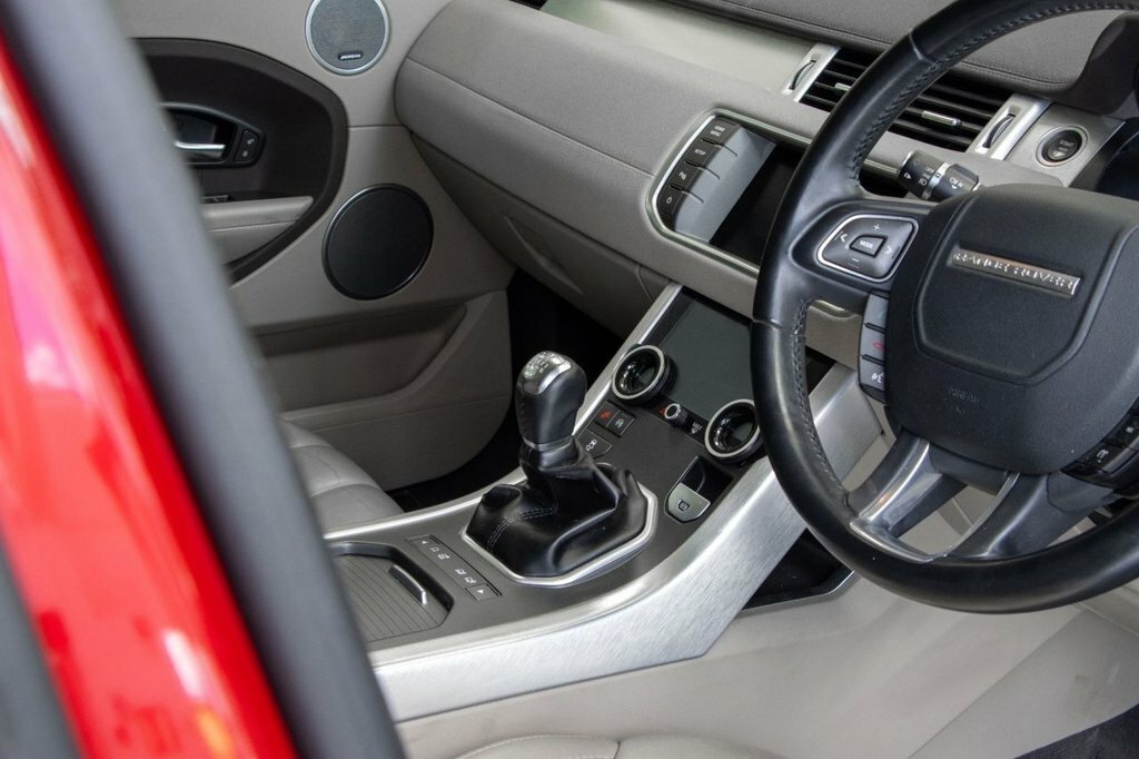 Land Rover Range Rover Evoque 2.2L Pure NV13NVF Red #3