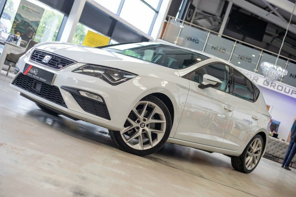 Seat Leon 1.8L Fr Technology SG18WKL White #4