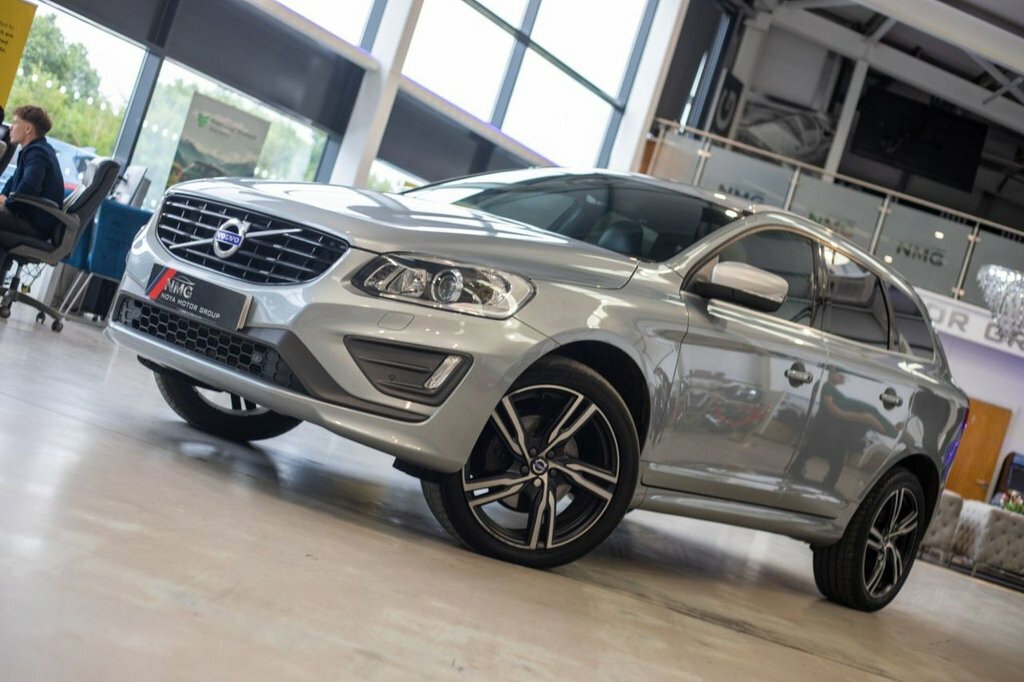 Volvo XC60 2.4L R-design Lux Nav SO66MJK Silver #4