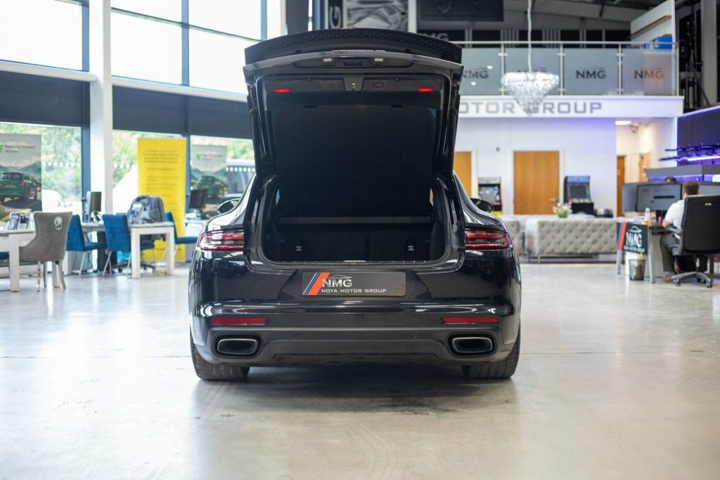 Porsche Panamera Hatchback Blue #45