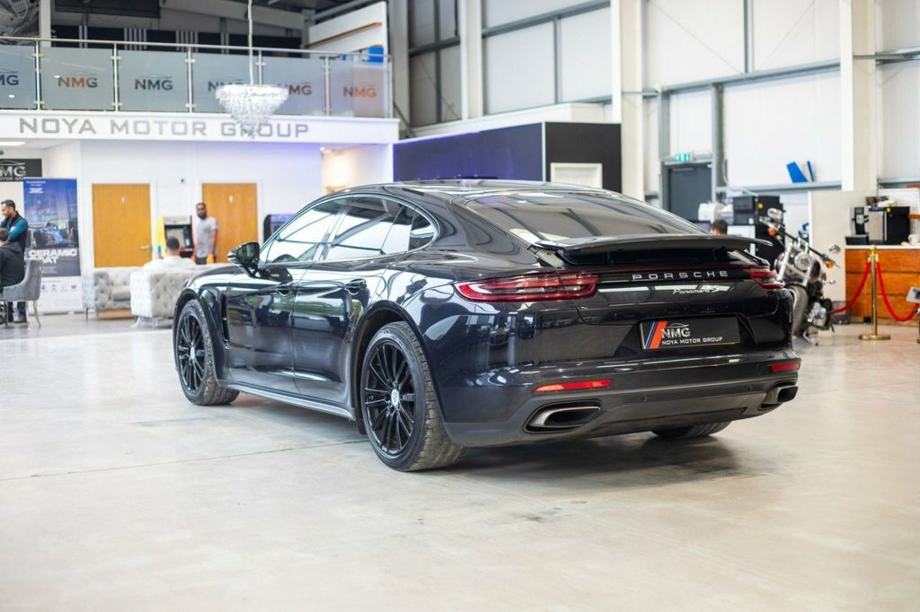 Porsche Panamera Hatchback Blue #43