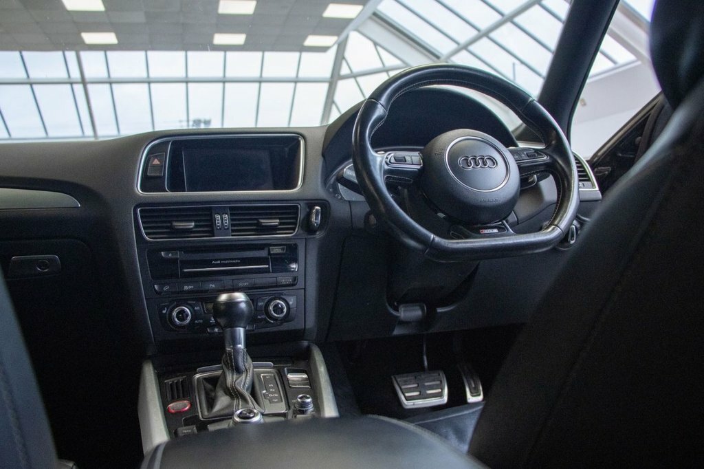 Audi SQ5 3L Null Black #2