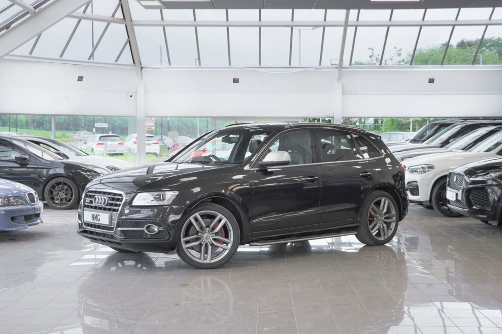 Audi SQ5 3L Null Black