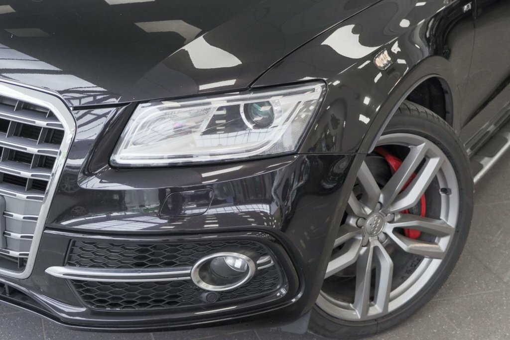 Audi SQ5 3L Null Black #4