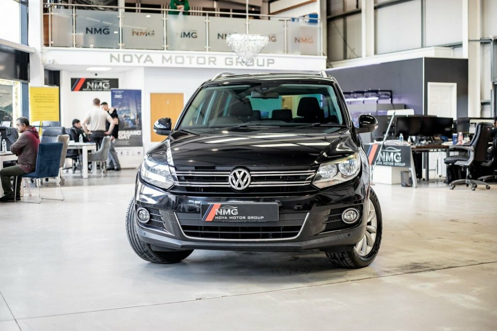 Volkswagen Tiguan 2L Match LV15PKU Black #3