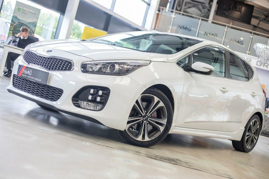 Kia Ceed 1.6L Gt-line White #4