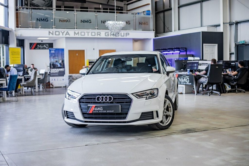 Audi A3 1.6L Sport White #3