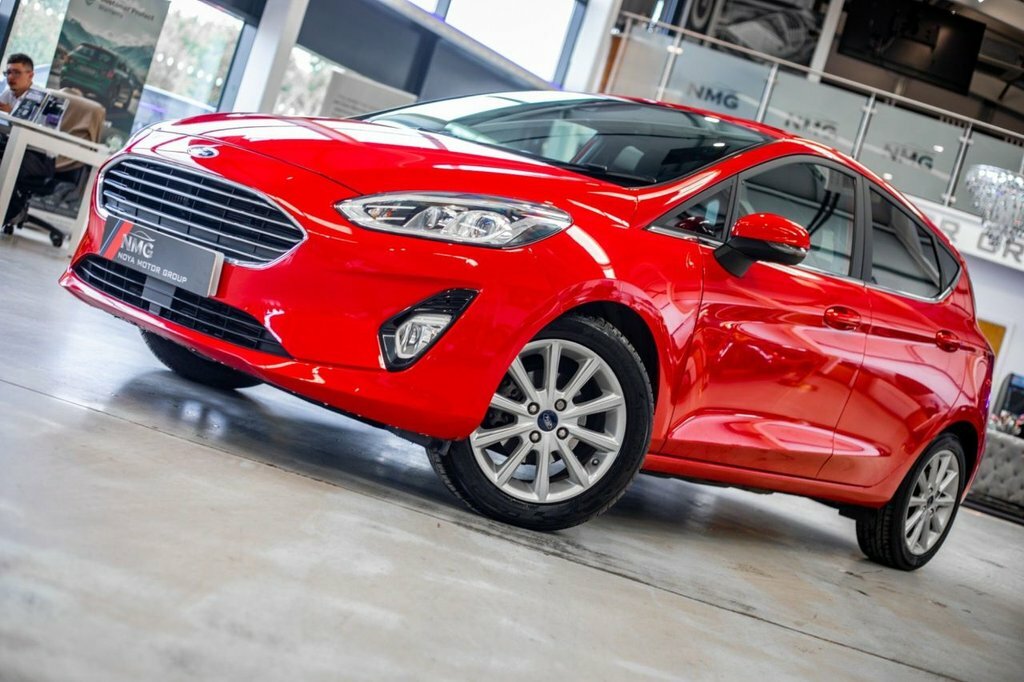 Ford Fiesta 1L Titanium LS18LCF Red #4