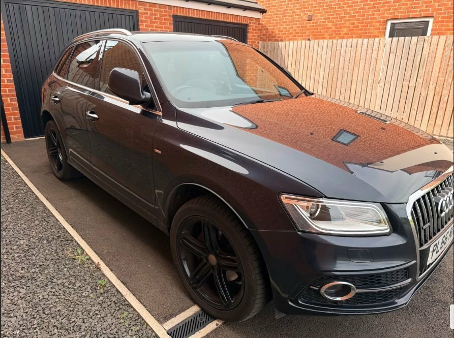 Audi Q5 2L S Line Plus Blue