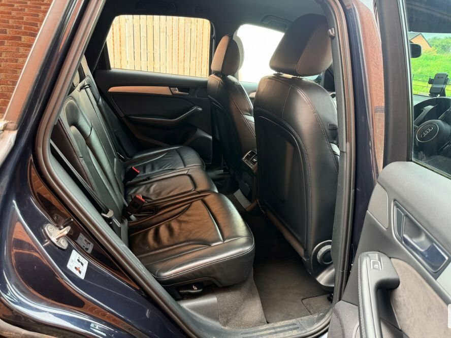 Audi Q5 2L S Line Plus Blue #4