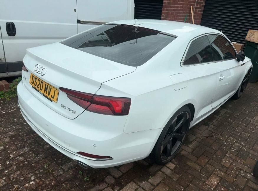 Audi A5 2L Sport White #2