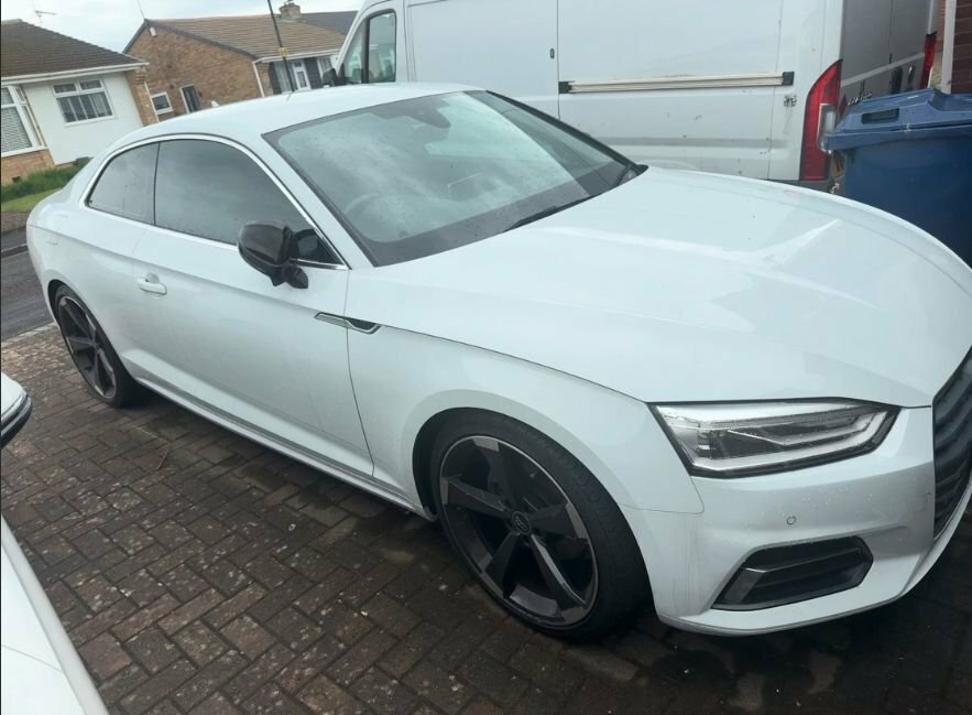 Audi A5 2L Sport White