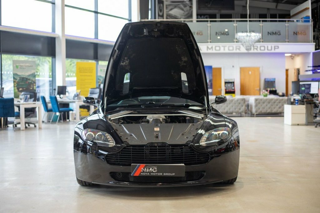 Aston Martin Vantage Coupe 4.3 V8 200555 Black #18