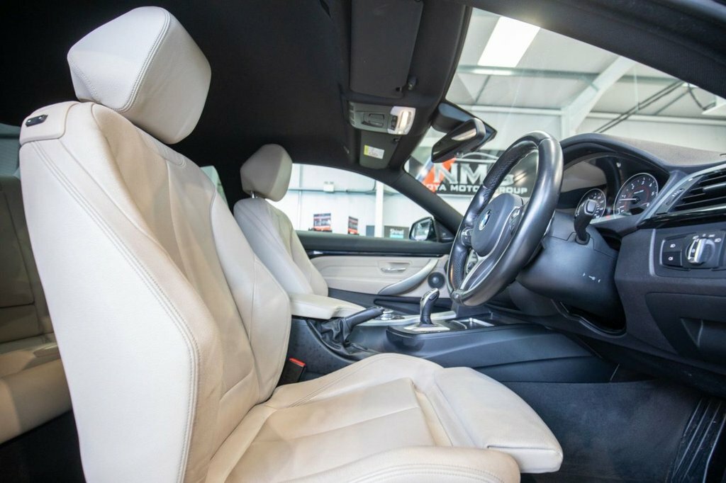 BMW 4 Series Gran Coupe 3L M Sport Black #2
