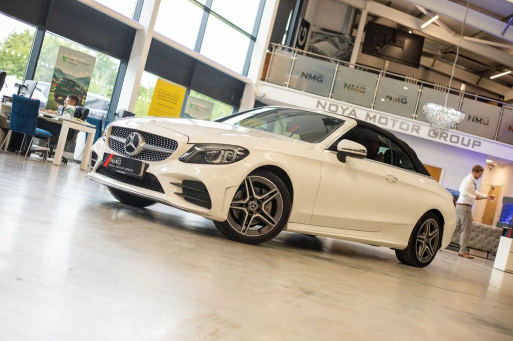 Mercedes-Benz C Class 2L Amg Line NV19VWE White #4